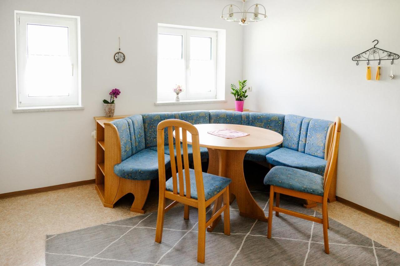 Haus Michaela Apartment Gschwandt  Ngoại thất bức ảnh